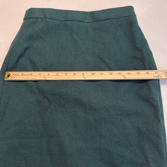 J. Crew Green 2 Pencil® Skirt in Double-Serge Wool Size 6 - Picture 7 of 14
